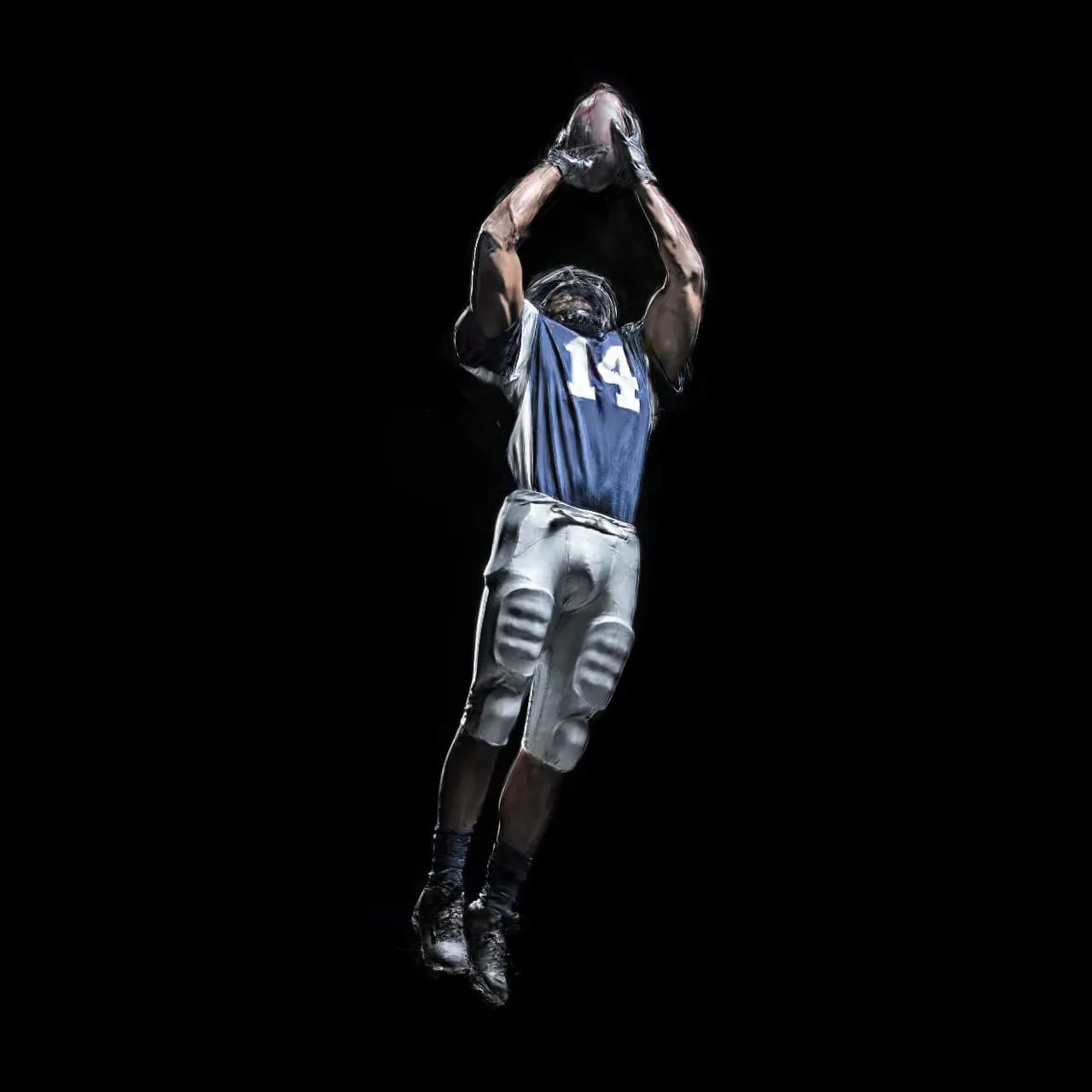 3B. Football freeze — capture