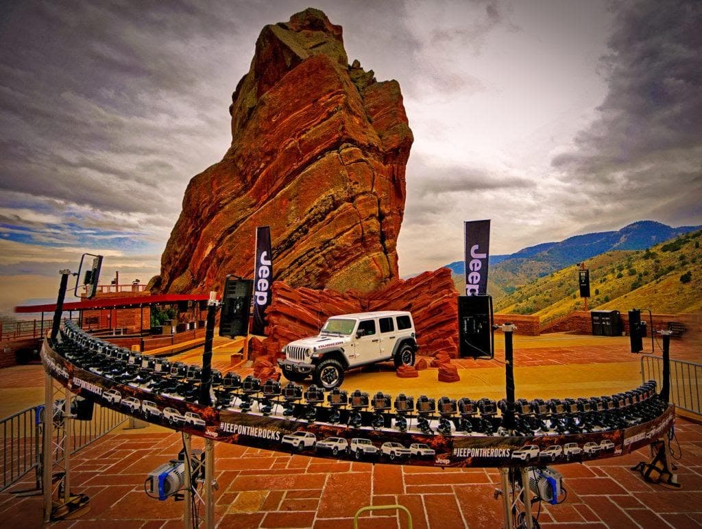 Jeep on the Rocks - III — production image