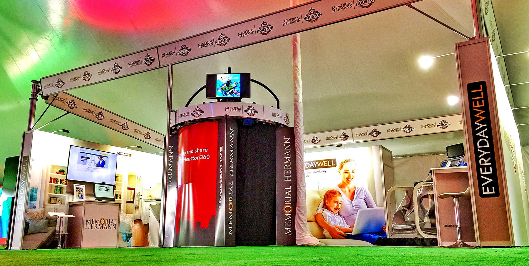 Memorial Hermann Super Bowl Tiny World — production image